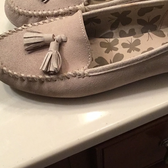 Lands End Suede tasseled Loafers - Picture 8 of 11